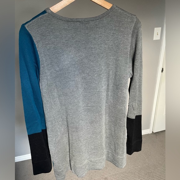 Ricki's Colourblock Tunic Sweater - Picture 3 of 4